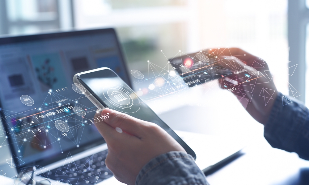 Shutterstock 2037588638