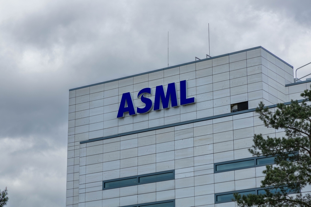 Apme Fx | ASML Raises Forecast to as Much as €45 Billion: AI Demand Is Filling Capacity for Years to Come